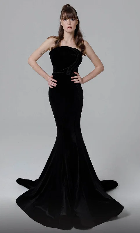 women's maximalist dressesMNM Couture N0450 - Velvet Gown