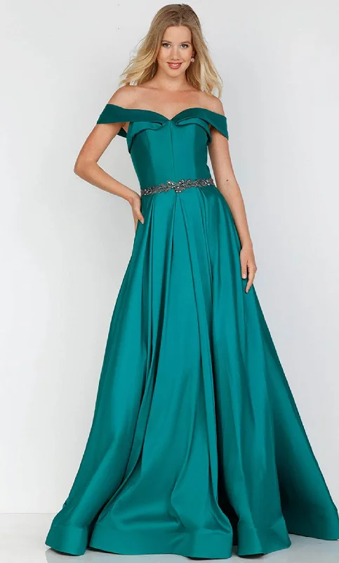 women's high-low dressesTerani Couture 231M0347 - Off Shoulder Gown