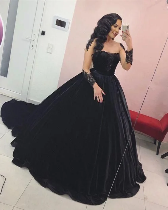 women's body-skimming dressesBlack velvet wedding dresses ball gown lace appliques long sleeves for bride Y1151