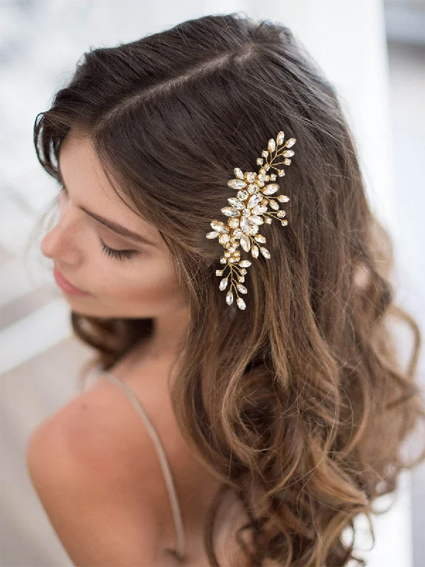 women's affordable dressesSparkling Crystal Flower Wedding Hair Comb